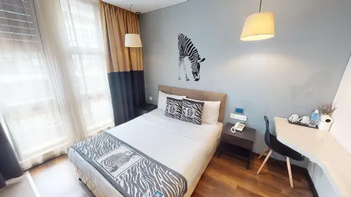 9 Square Hotel - Subang