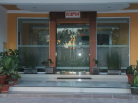 Hotel Permata Hotels in Pacitan Regency