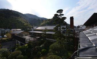 Hinagu Onsen Kinparo