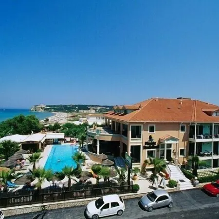 Phoenix Beach Hotel