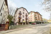 Apartamenty Sun & Snow Park Sportowy Отели в г. Избы