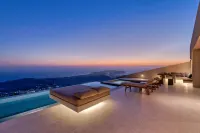 Santorini Sky, Luxury Resort - Pet Friendly