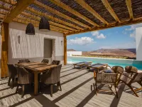 Amarelo Suites Hotels in Klouvas
