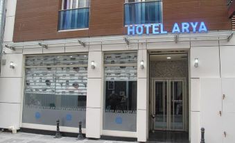 Pera Arya Hotel