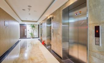 Intercity Seoul Hotel