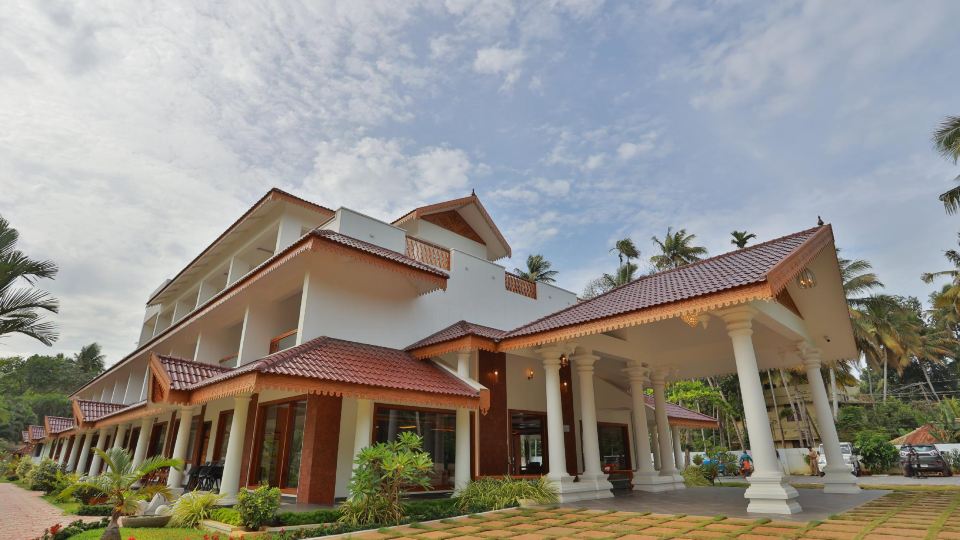 Lagoona Beach Resort, Kovalam