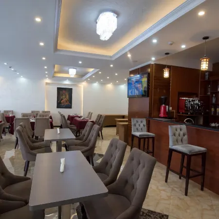 Marcen Addis Hotel Отели рядом с достопримечательностью «Пьяцца»