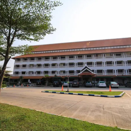 AmornSukhothai Hotel