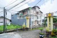 Omah Anin Guest House Batu