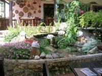 Hotel Alla Torre Hotels in Garda