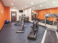 La Quinta Inn & Suites by Wyndham Evansville - salle de sport