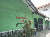 Penginapan 99 Hotel a Sukasari