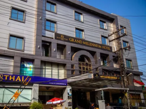 Grand Millennium Hotel Отели рядом со станцией Лахор Джанкшен