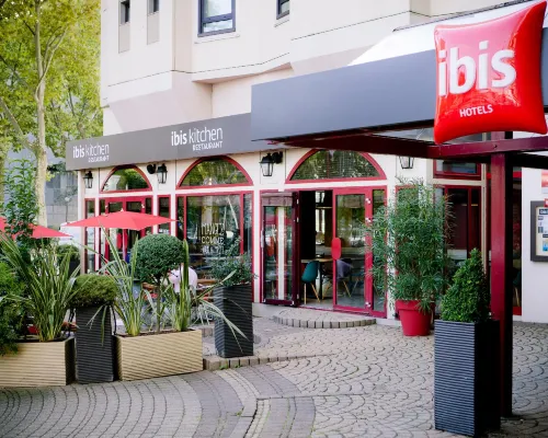 Ibis Lyon Part-Dieu les Halles Hotels near 6th arr.