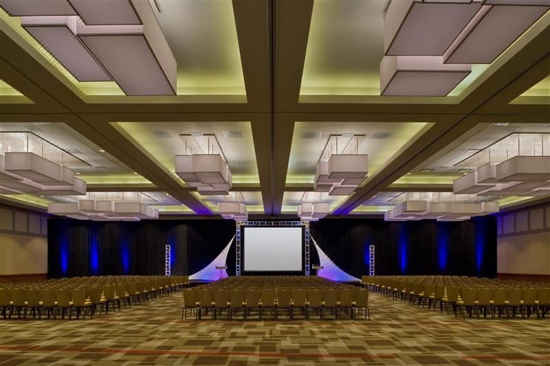 Hyatt Regency McCormick Place Chicago의 실내 수영장