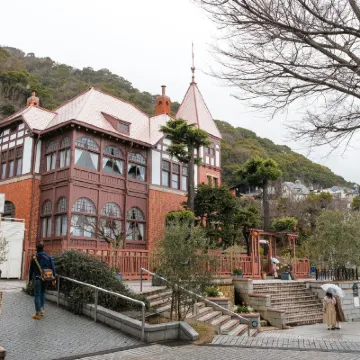 フォーポイント フレックス by シェラトン 神戸三宮 北野物語館（旧ハインリヒ・フロインドリーブ邸）周辺のホテル