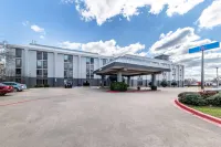 Motel 6 Lewisville, TX - Medical City