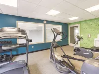 Spark by Hilton Central Point Medford - salle de sport