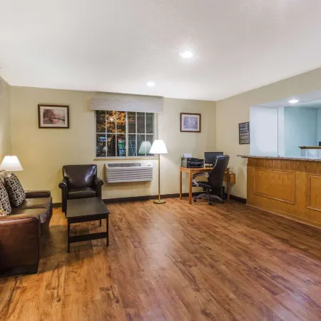 Super 8 by Wyndham East Stroudsburg/Poconos