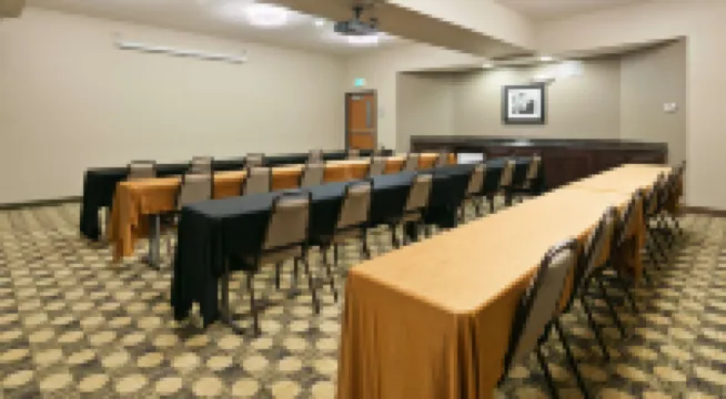Best Western Plus Port of Camas-Washougal Convention Center