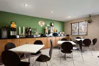 Super 8 by Wyndham Richmond/Chamberlayne Rd - 2-Sterne