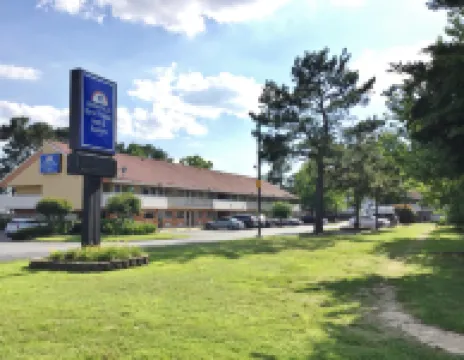 Americas Best Value Inn and Suites Little Rock