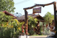 Taksila Resort ฏักร์ศิลารีสอร์ท - Pensions