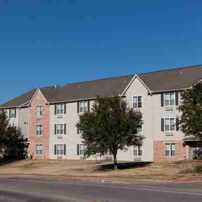 TownePlace Suites College Station Hotel Exterior