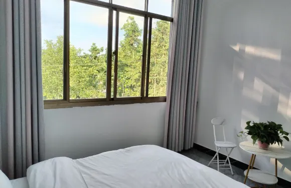 玉皇頂風景區一朝一棲民宿（泥巴公路分店）