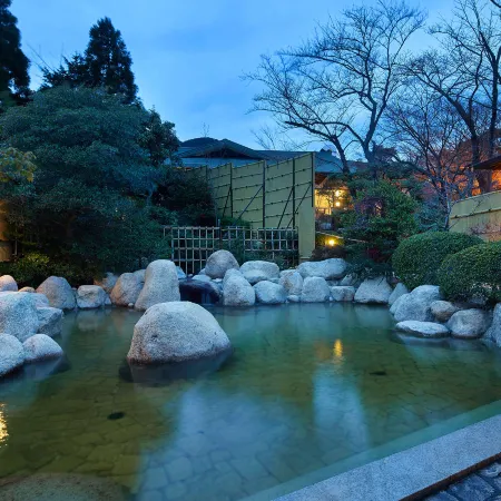 Green Hotel