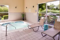 Comfort Suites - Hot Tub