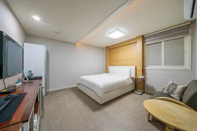 Rex Hotel Hôtels à : Cheonan