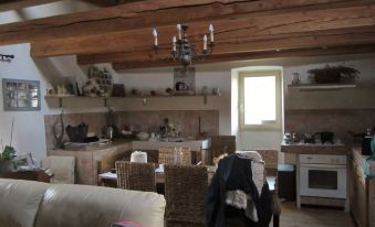 Comfortable Quiet House in the Countryside Porte-Du-Quercy for 8 People