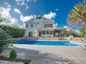 Protaras Holiday Villa Jo78