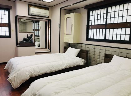 ゲストハウス & ホテル RA 鹿児島