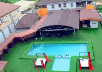 Best Western Plus Elomaz Hotel Hotels in Asaba