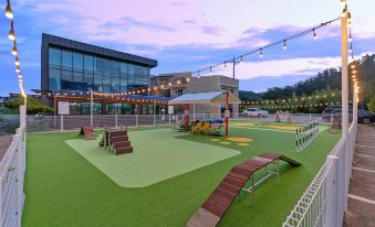 Kyeongju JS Pet Poolvilla