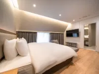 Comfort Inn Yeouido Hotel dekat Jembatan Mapo
