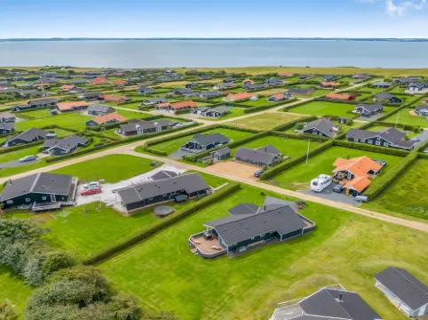 "Lucio" - 350m to the Fjord