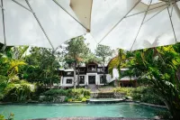 阿瑪雅水療小屋及餐廳 - 度假村