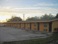 Tropicana Motel Bastrop
