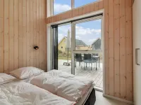 "Othinkarl" - 100m from the Sea - Hot Tub