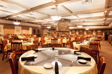 Holiday Inn Rockford(I-90&RT 20/State ST)