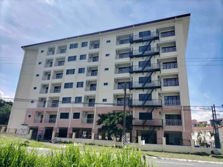 The Seven Clark Condo Отели рядом с достопримечательностью «Диносаерс Айленд»