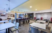 La Quinta Inn & Suites by Wyndham Pigeon Forge-Dollywood - Pet friendly