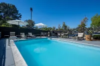 Days Inn by Wyndham Encinitas Moonlight Beach Hotels in Encinitas