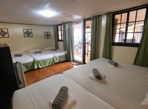 Bakasyunan Resort and Conference Center - Zambales