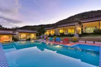 Theerama Cottage - Pools