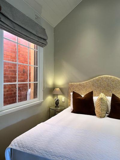 Studio Suite The Houston Photo