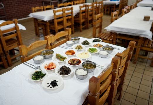 백암 온천 호텔 전경